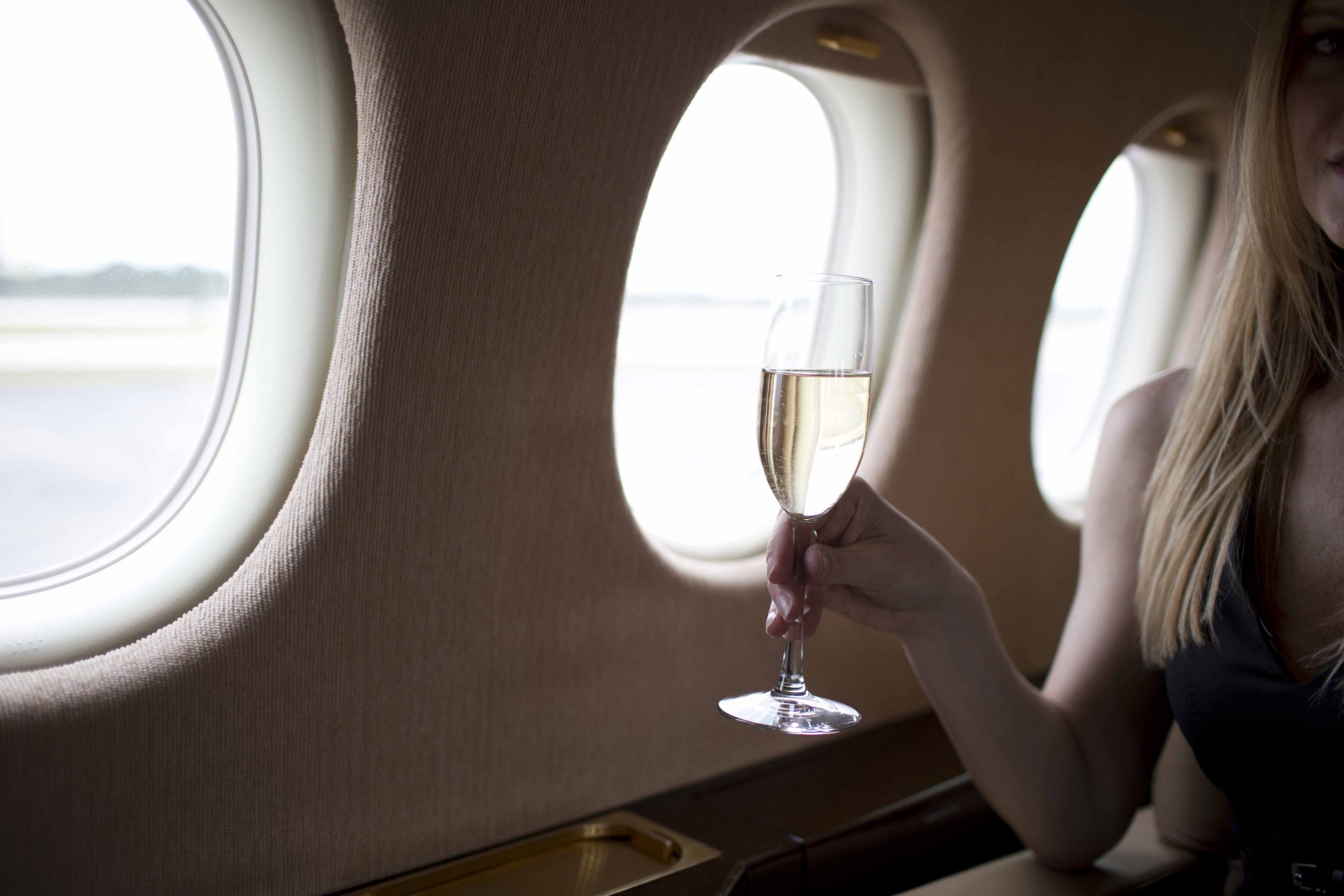 Champagne_Private_Jet